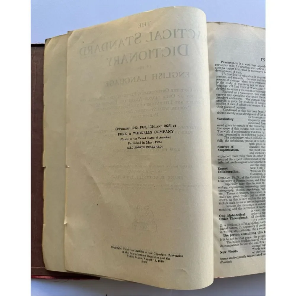 1926 Vintage‎ Antique XLTabbed & Illustrated Funk Wagnalls Dictionary Book